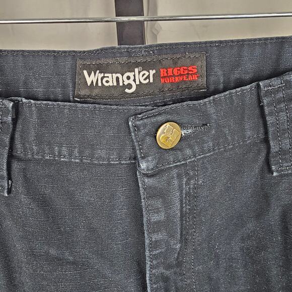 Wrangler RIGGS Workwear Black Utility Cargo Pants 38x32 100% Cotton Rugged Fit - Picture 3 of 6